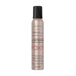 HD Lifestyle Modeling Mousse Chantilly