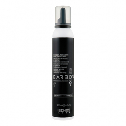 Revitalisierender Schaum mit Karbon Karbon 9
