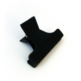 Kleiner schwarzer Krokodilclip